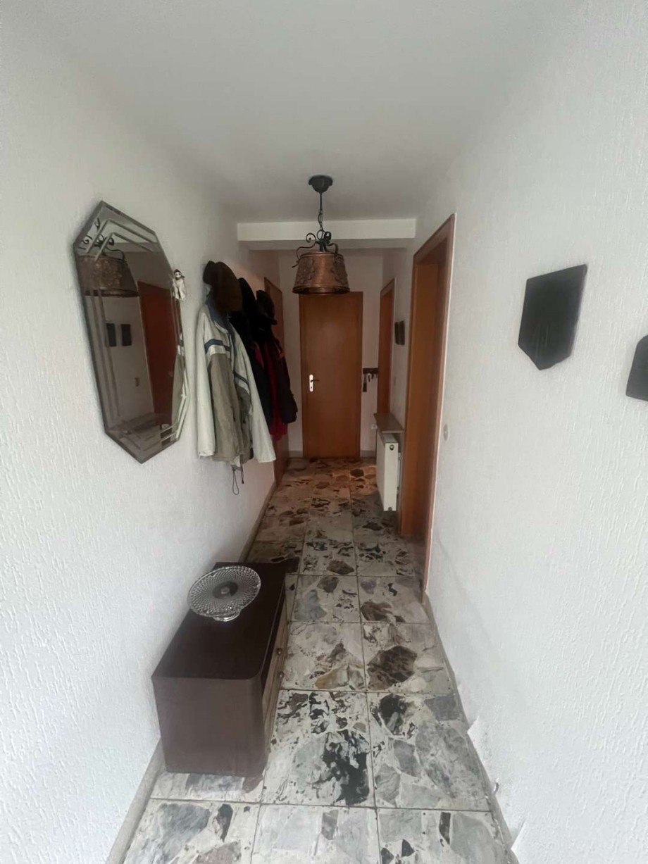 Flur UG Haus Bruschied