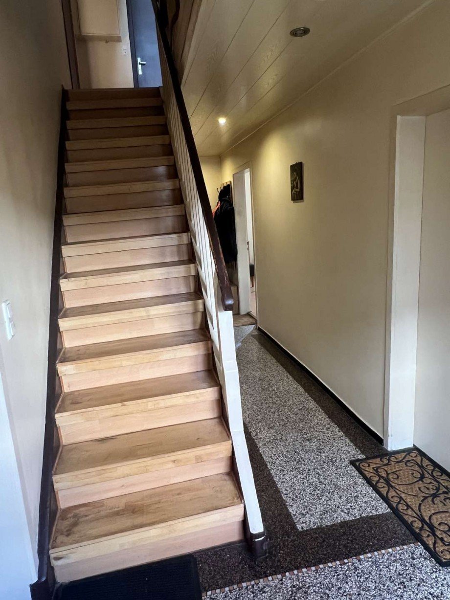 Treppe in OG Einfamilienhaus Duchroth