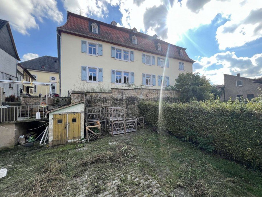 Ansicht Grundst�ck hinterm Haus Einfamilienhaus Obermoschel