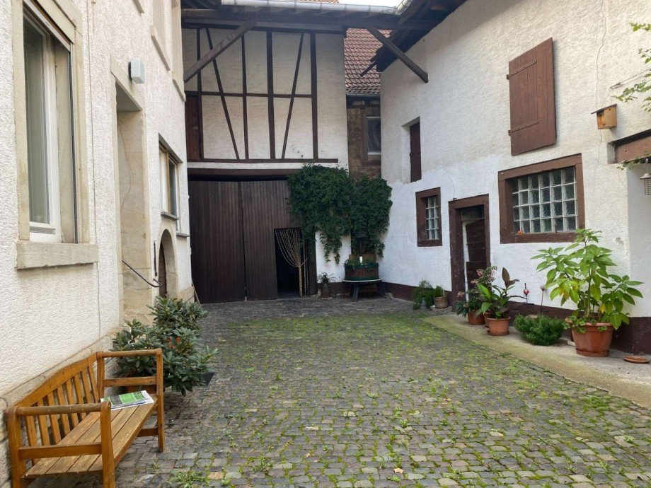 Innenhof Bauernhaus Monzingen