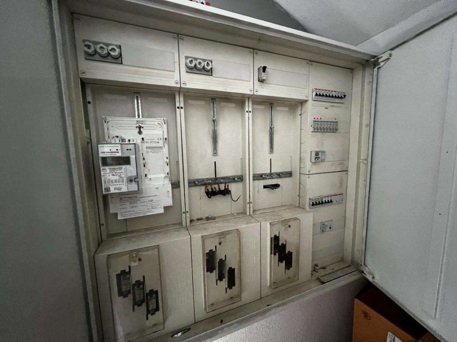 Elektrokasten im EG Zweifamilienhaus Rockenhausen