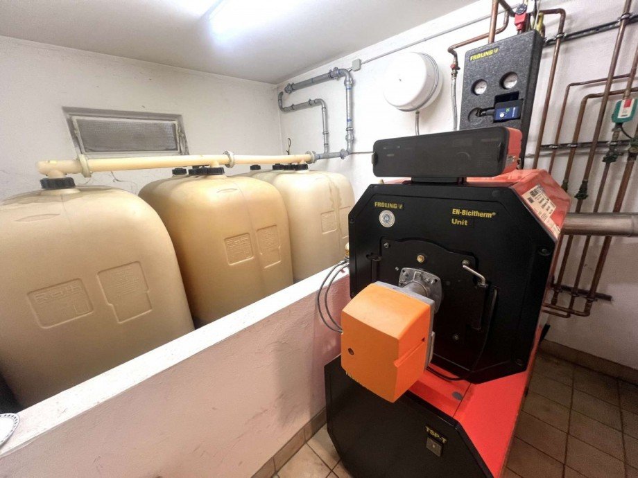 Heizung UG Einfamilienhaus Obermoschel