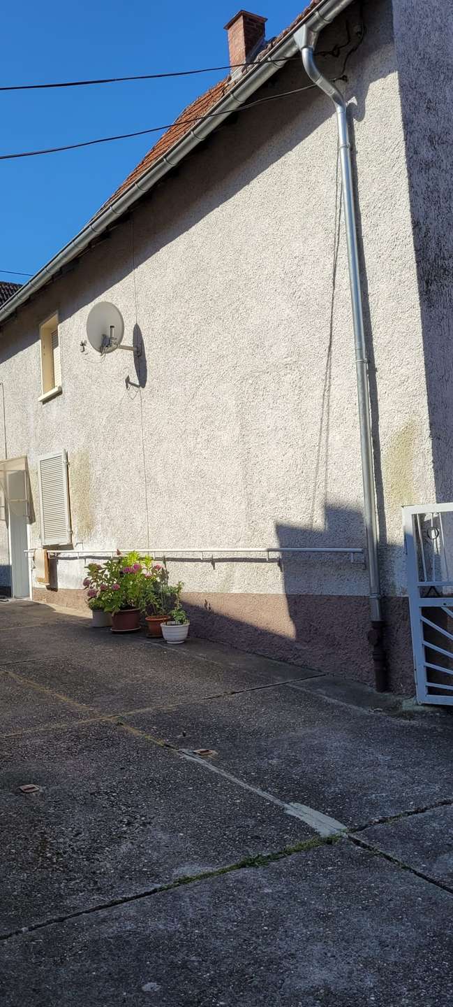 Seitenansicht Einfamilienhaus Desloch