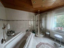 Bad EG Top-Gelegenheit! Einfamilienhaus mit ELW und gro�em Grundst�ck in Bruschied/Rudolfshaus