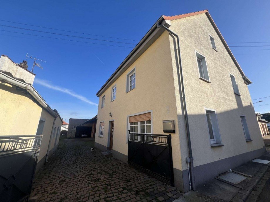 Hausansicht Halle / Lager / Produktion Duchroth