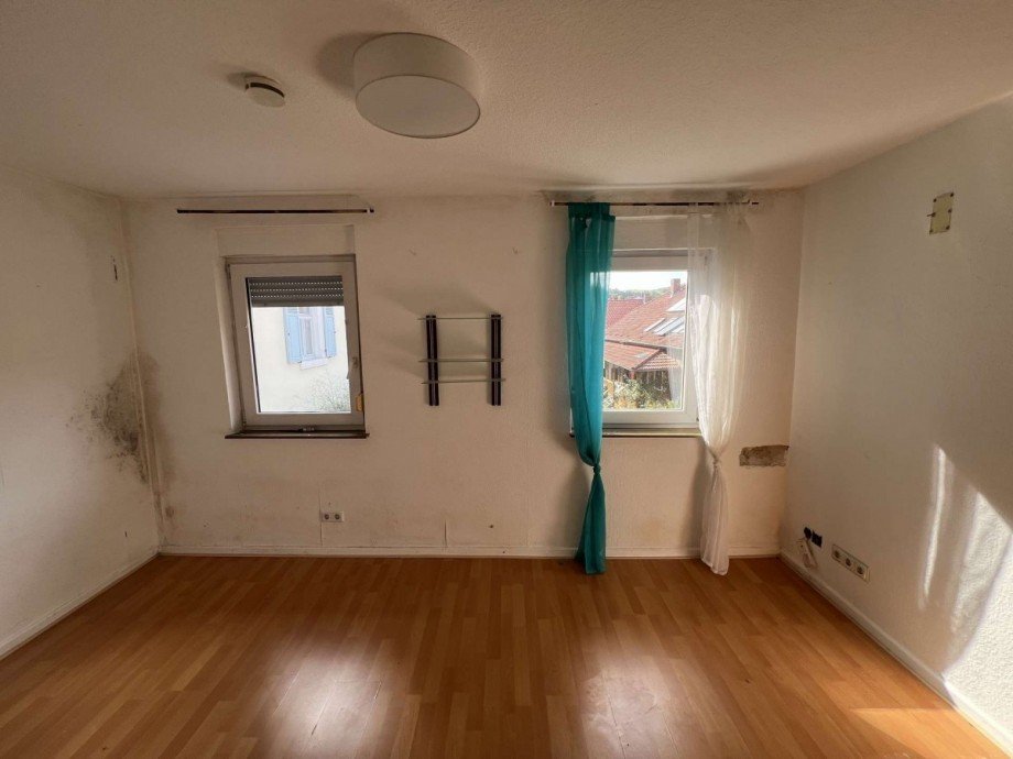 Zimmer 1 DG Renditeobjekt Obermoschel