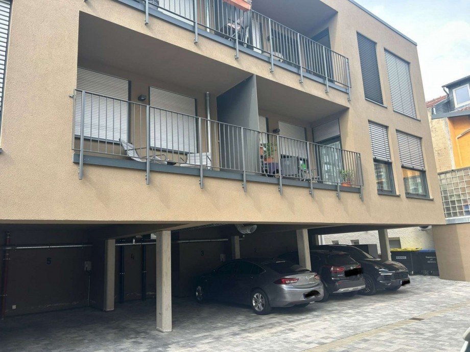 KFZ-Stellpl�tze Etagenwohnung Bad Sobernheim