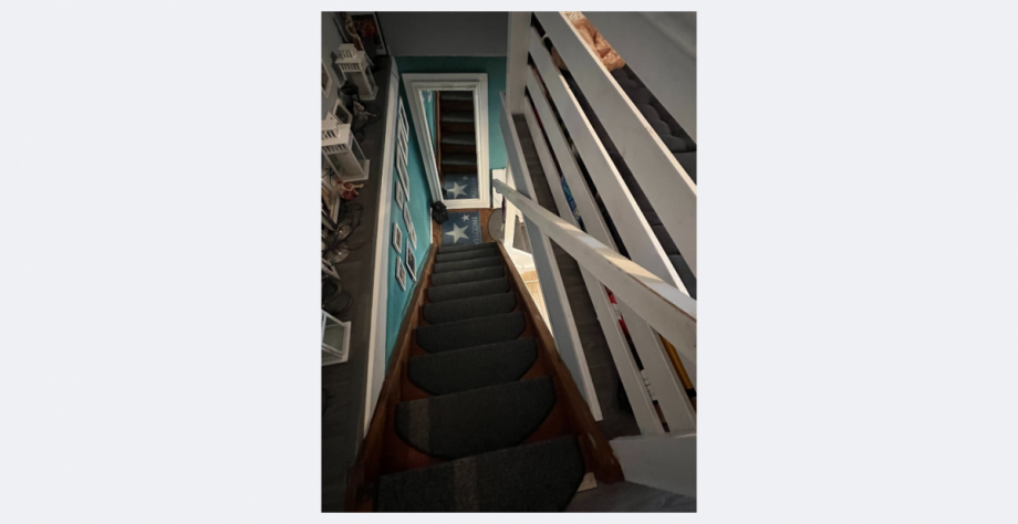 Treppe von EG zu OG Einfamilienhaus Breitenheim