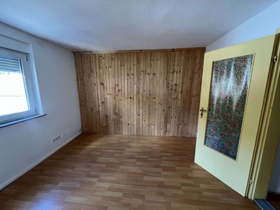 Zimmer 1 OG Zweifamilienhaus Obermoschel