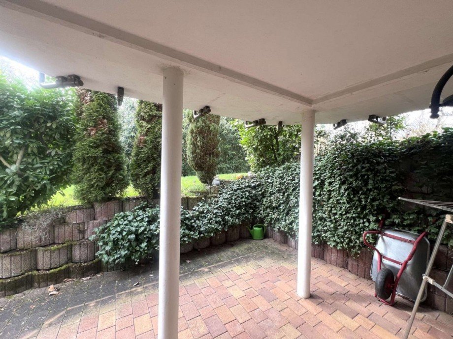 �berdachter Freisitz UG Einfamilienhaus Obermoschel