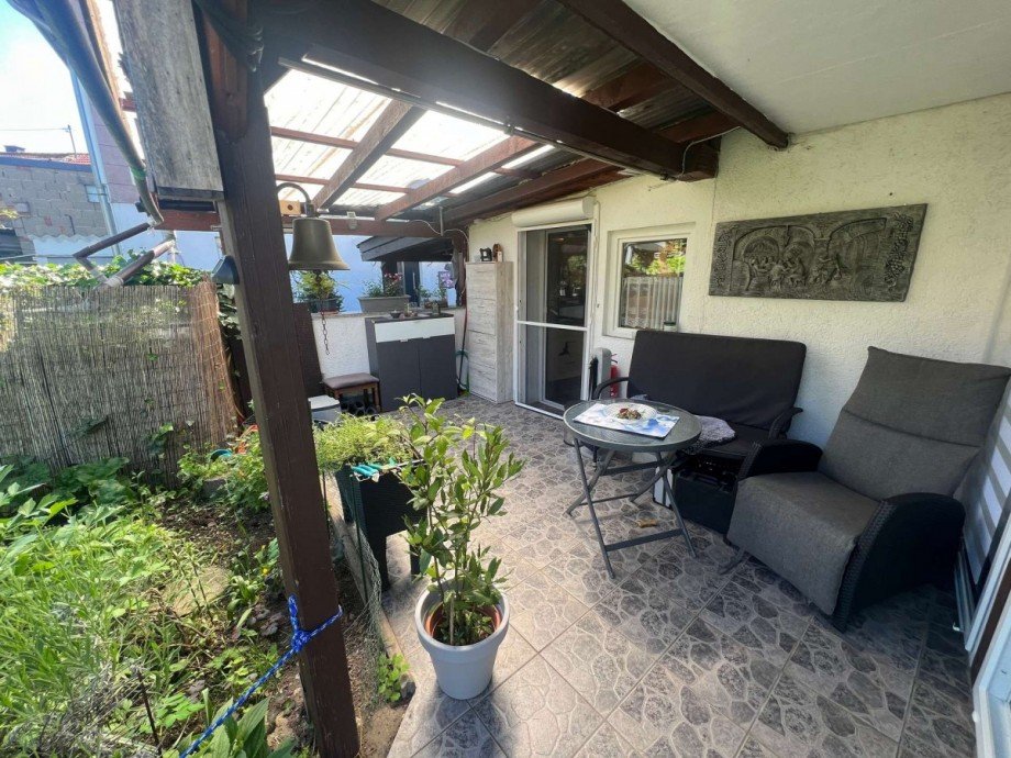 �berdachte Terrasse Hinterhaus Mehrfamilienhaus Bad Sobernheim