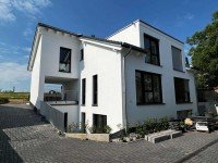 Hauptbild Neuwertige Doppelhaush�lfte mit Carport in TOP-Lage von Mainz-Weisenau zu vermieten!