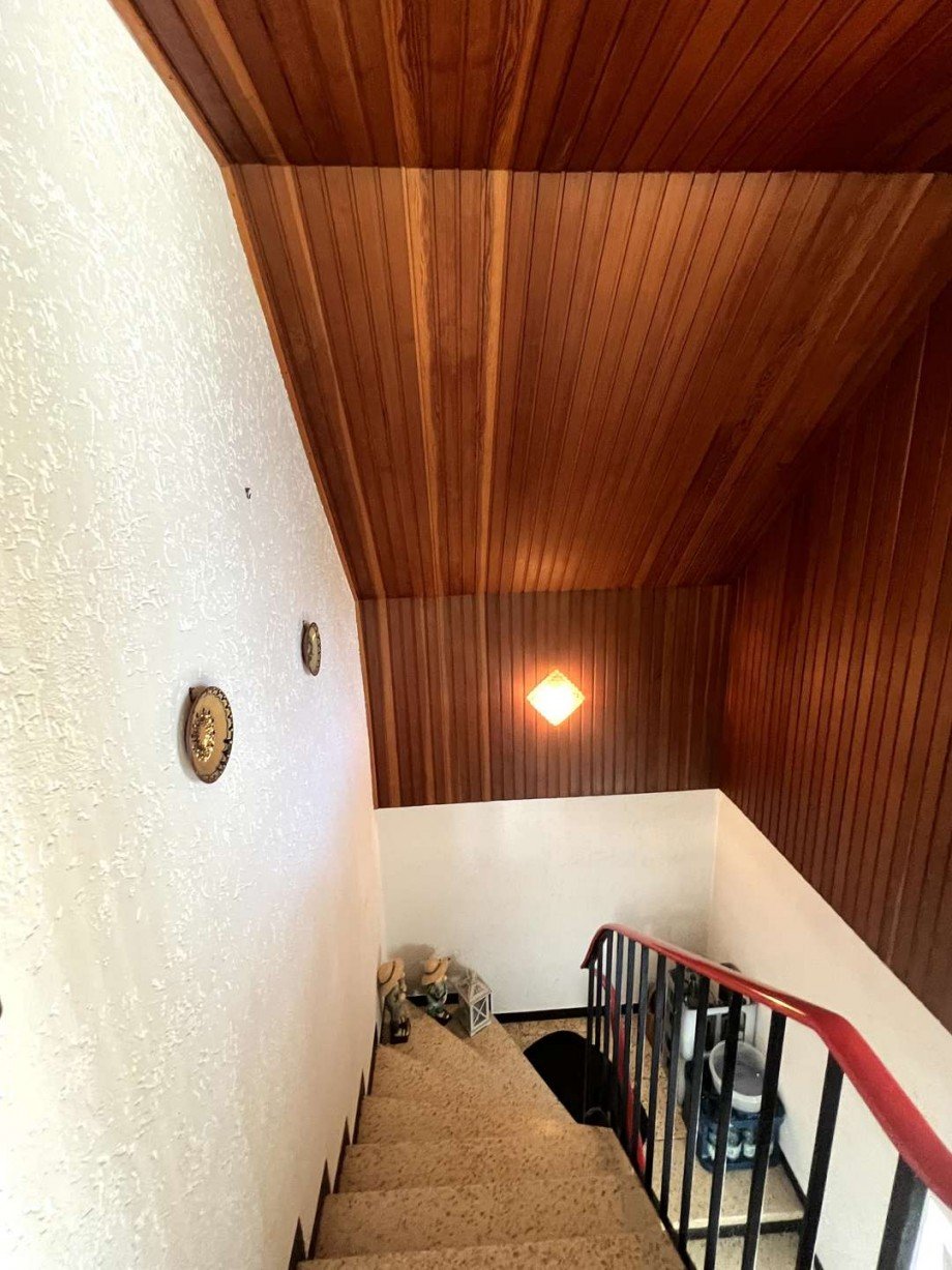 Treppenhaus EG zu OG Einfamilienhaus Meisenheim