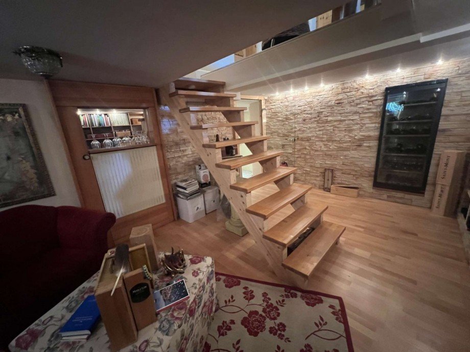 Relaxbereich mit Weink�hlschrank - Kopie Einfamilienhaus Idar-Oberstein