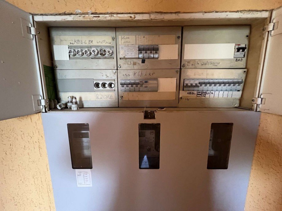 Elektrokasten 3 Mehrfamilienhaus Becherbach