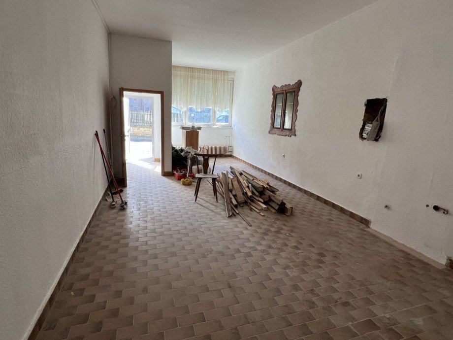Wohnen/Essen/K�che EG 3 Zimmerwohnung Mehrfamilienhaus Becherbach
