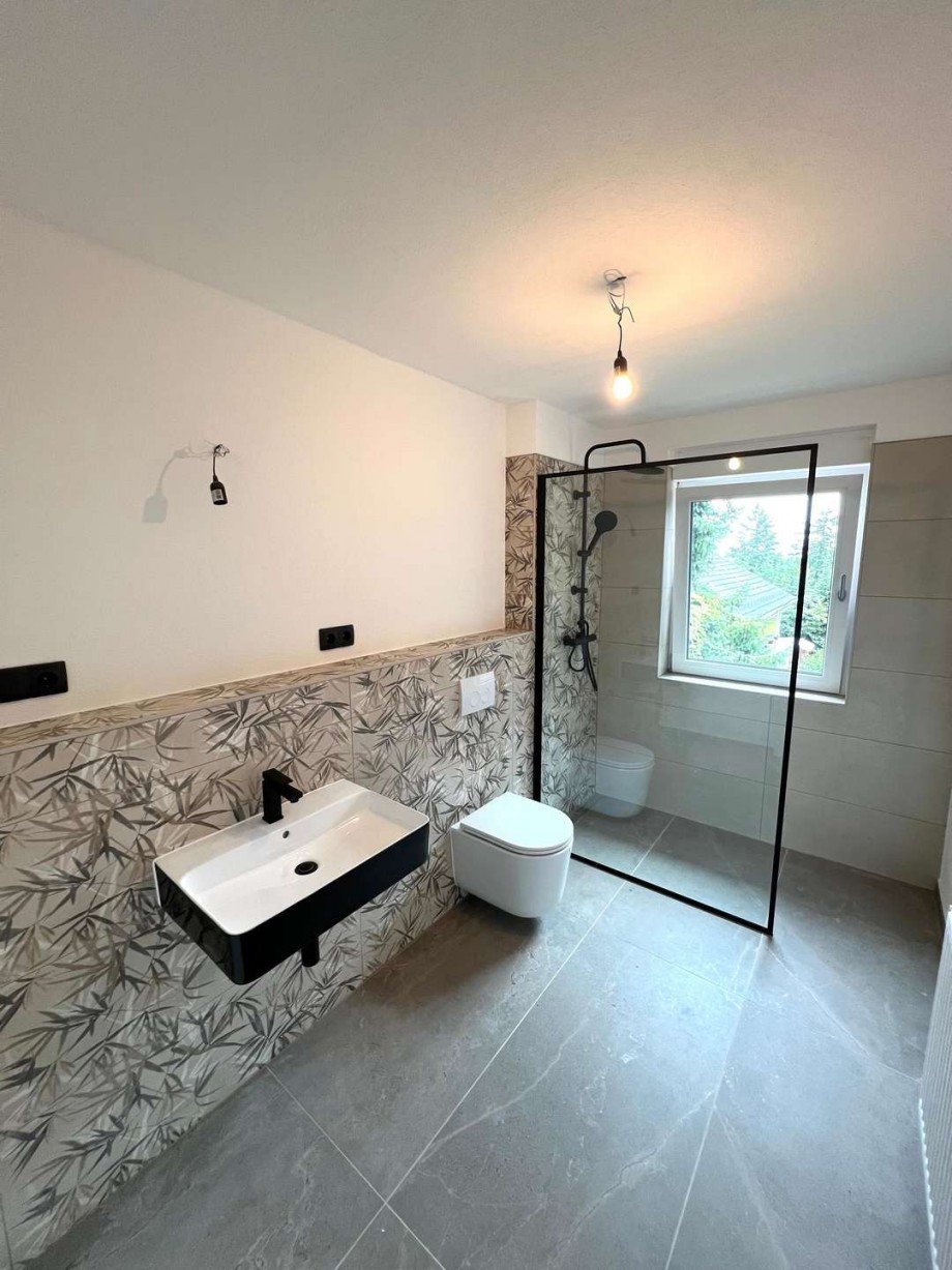 Bad Wohnung Hackenheim