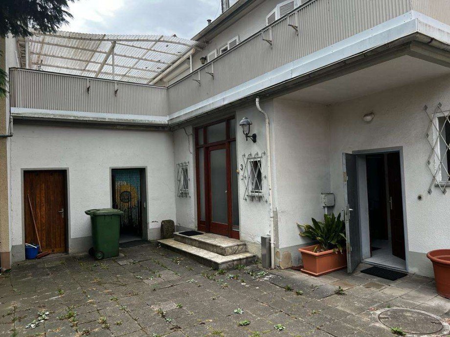 Hintereingang Zweifamilienhaus Rockenhausen