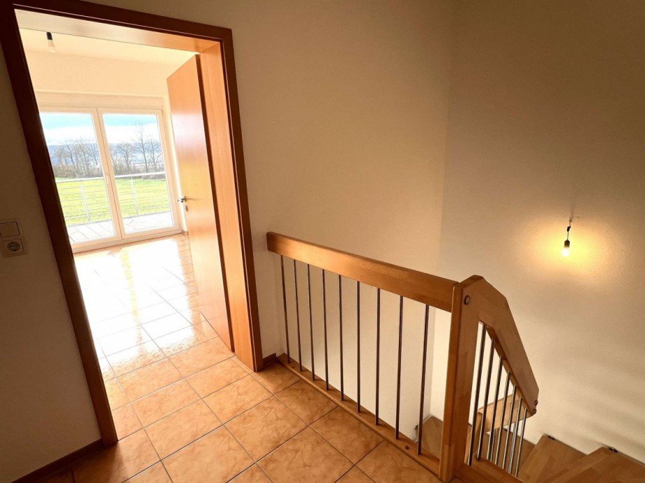 Flur DG Doppelhaush�lfte Monzingen