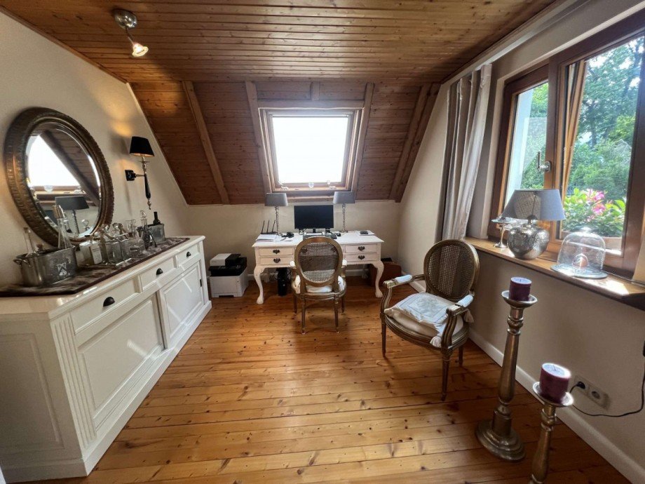 Wohnen Essen DG Einfamilienhaus Idar-Oberstein