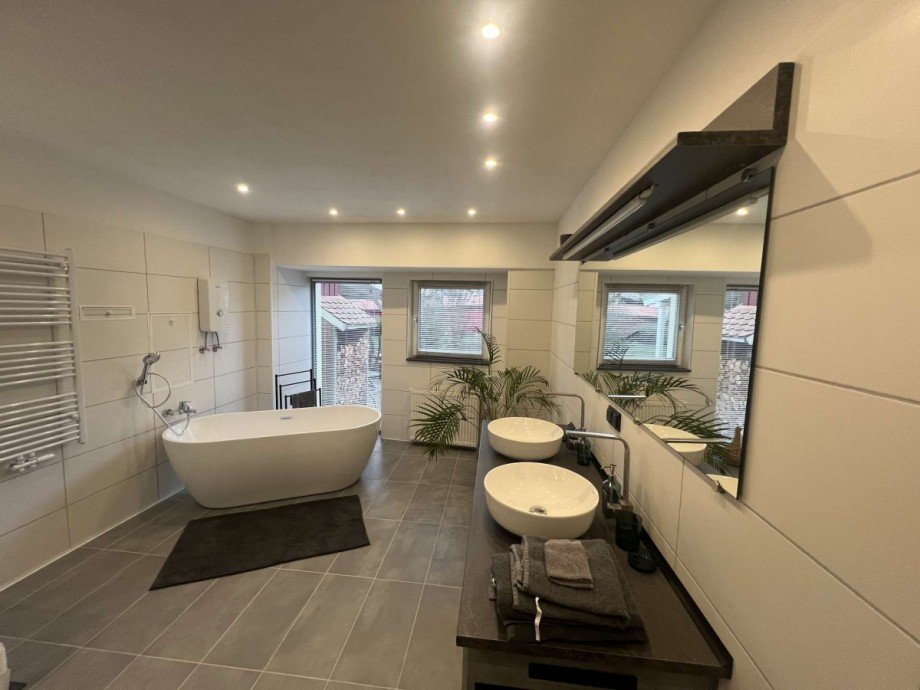 Bad Ebene 0 Galeriewohnung B�ro / Praxis Hargesheim