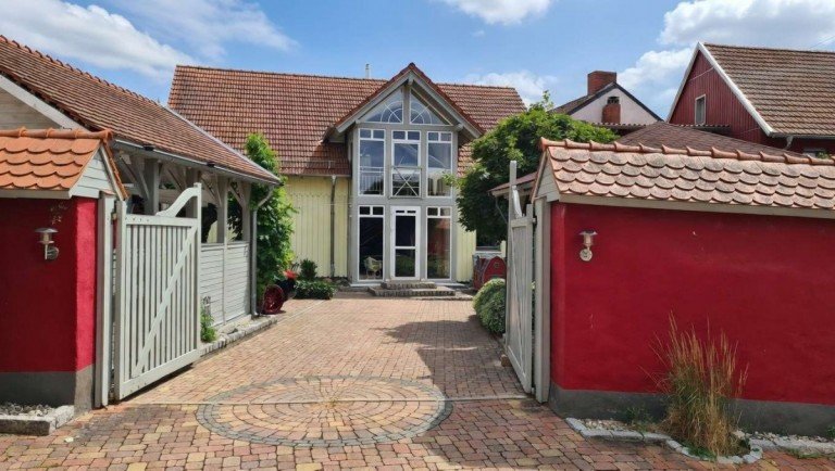 Hausansicht Hargesheim Loft-Studio-Atelier Top-Gelegenheit! Wundersch�nes, modernes Lofthaus in Hargesheim zu verkaufen