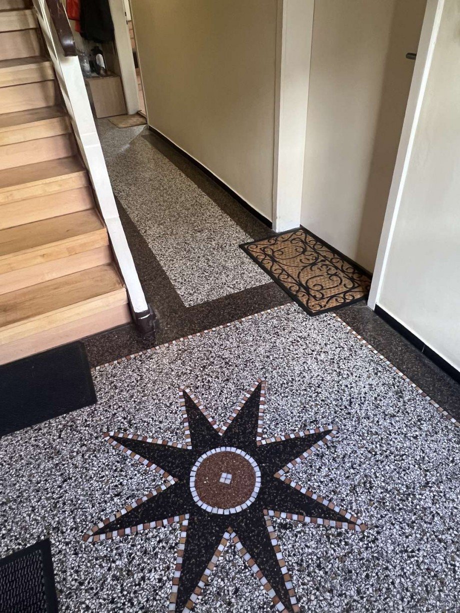 Steinboden Flur EG Bauernhaus Duchroth