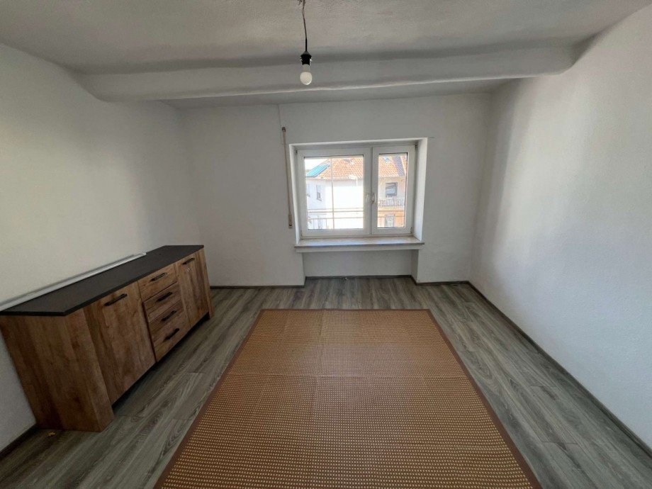 Zimmer 3 OG Einfamilienhaus Lauschied