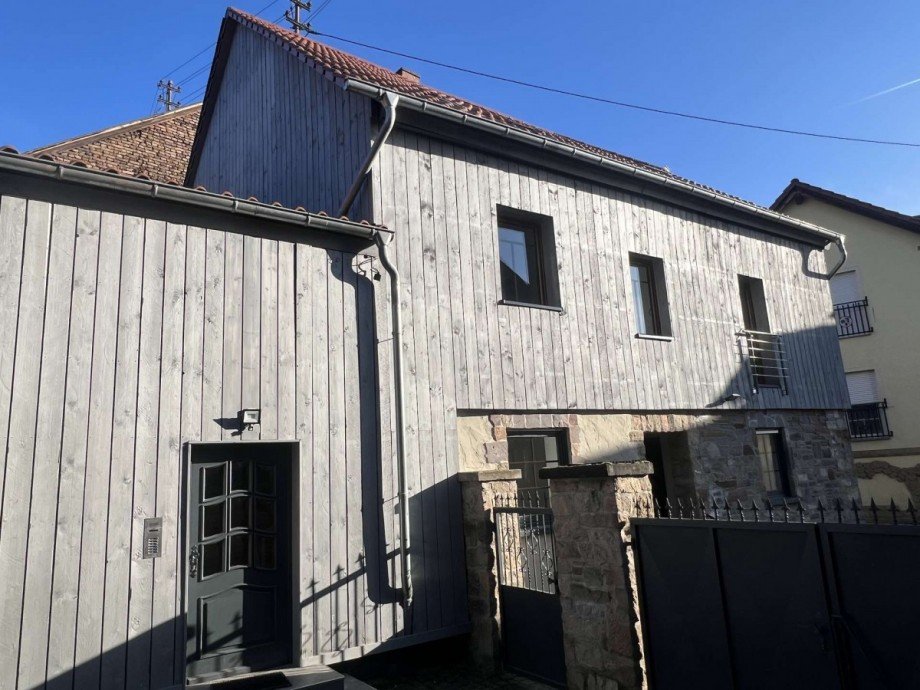 Seitenansicht Etagenwohnung Nu�baum