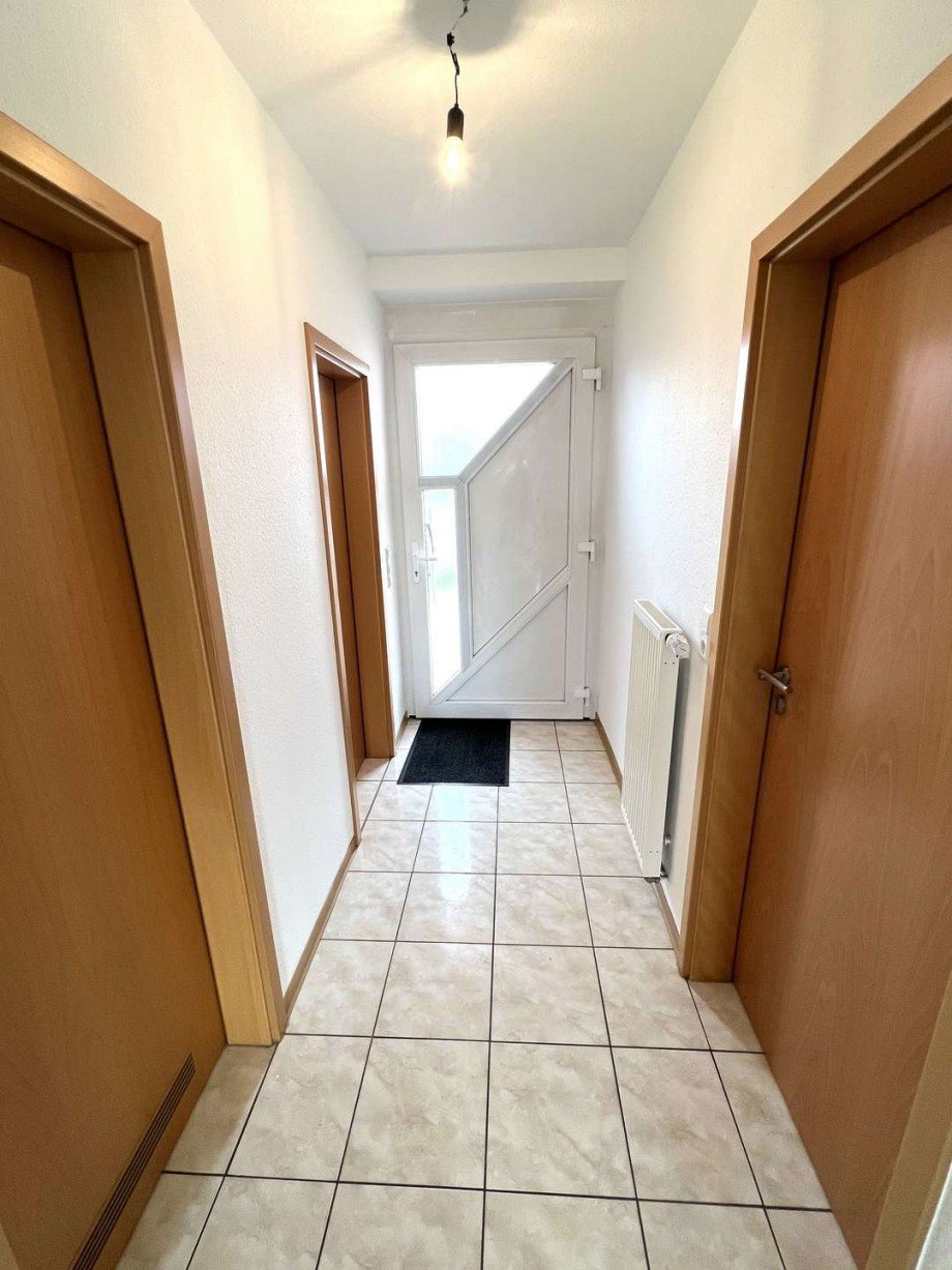 Flur EG Doppelhaush�lfte Monzingen