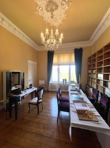 Zimmer 1 OG Einmalige Gelegenheit! Repr�sentative Villa als Doppelhaush�lfte in Wuppertal zu verkaufen!