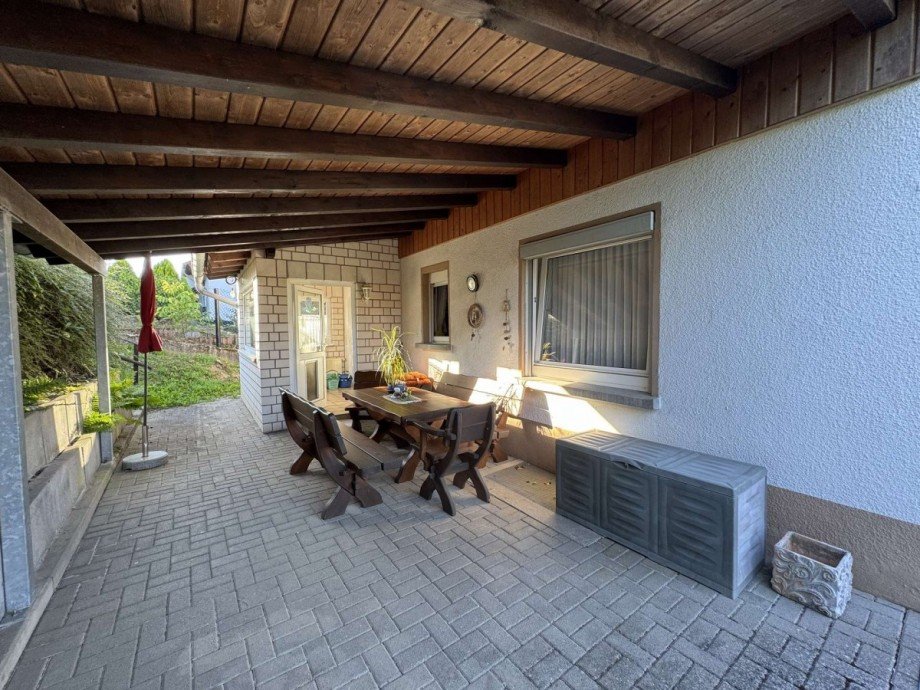 �berdachte Terrasse OG mit Hintereingang Einfamilienhaus Lauterecken