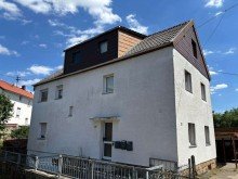 Hausansicht TOP-GELEGENHEIT! Zwei- bis Dreifamilienhaus in zentraler Lage von Bad Sobernheim zu verkaufen