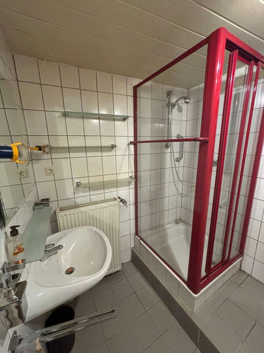 Bad EG Zweifamilienhaus Callbach