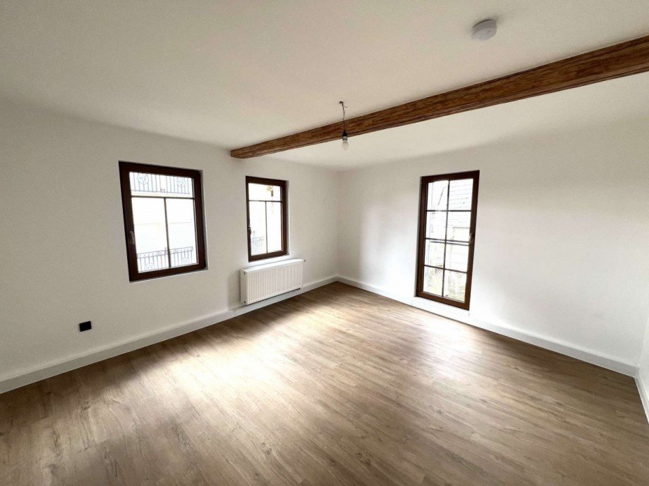 Wohn-/Esszimmer OG Etagenwohnung Nu�baum