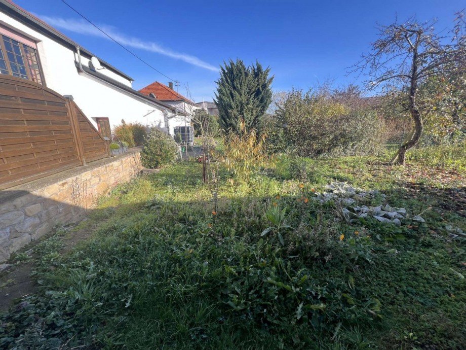 Gartengrundst�ck Halle / Lager / Produktion Duchroth