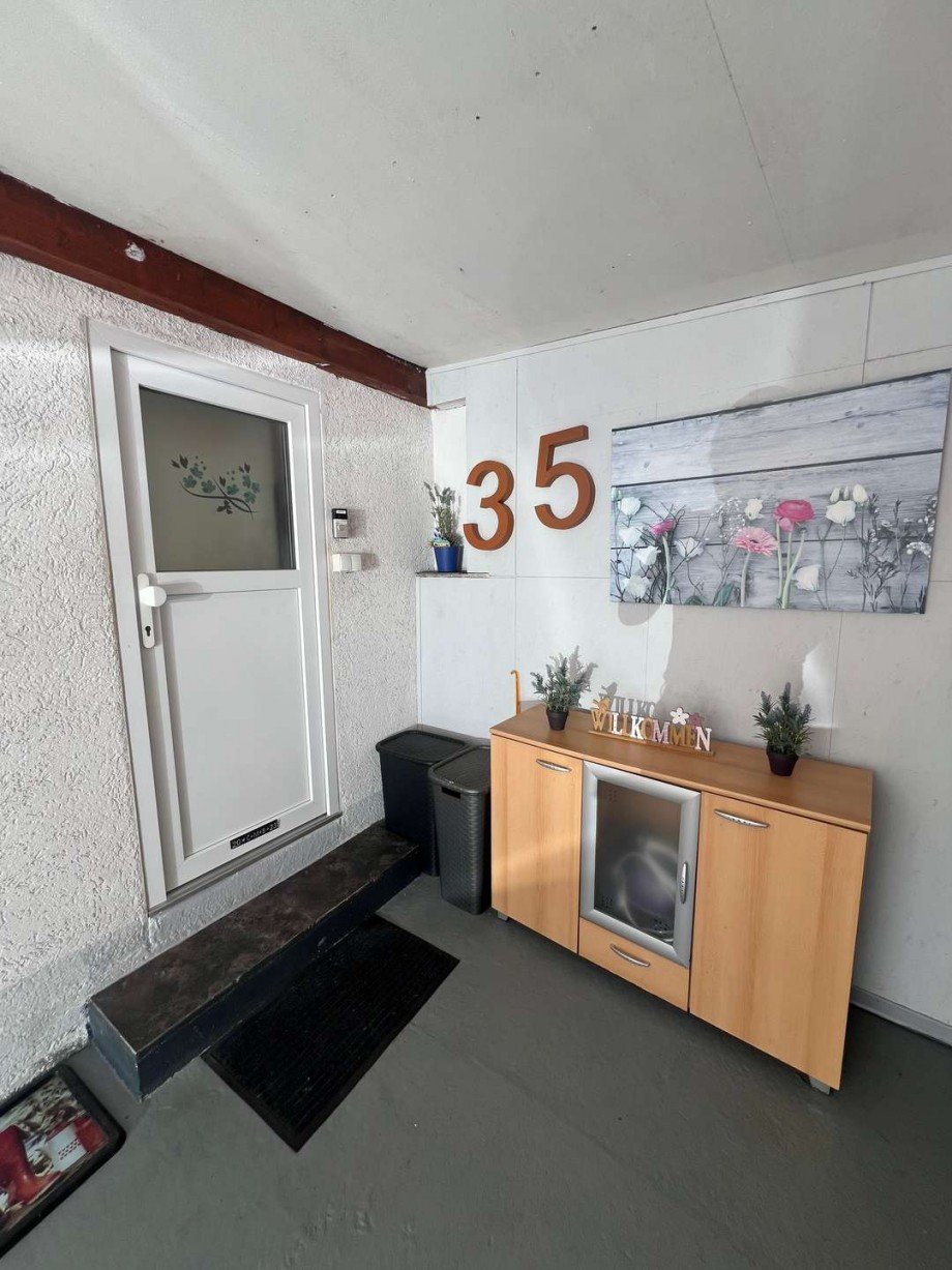 Eingang EG-Wohnung Hinterhaus Mehrfamilienhaus Bad Sobernheim