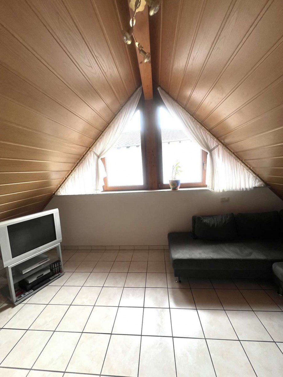 Zimmer 1 DG Renditeobjekt Obermoschel