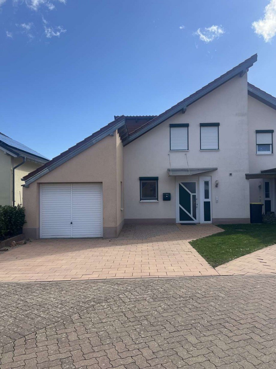 Doppelhaush�lfte Doppelhaush�lfte Monzingen