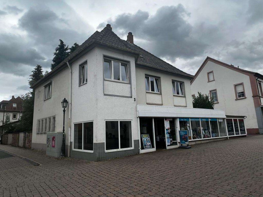 Frontansicht Zweifamilienhaus Rockenhausen