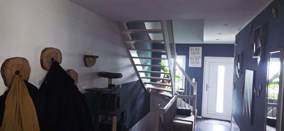 Flur Treppenaufgang Haus Hochstetten-Dhaun