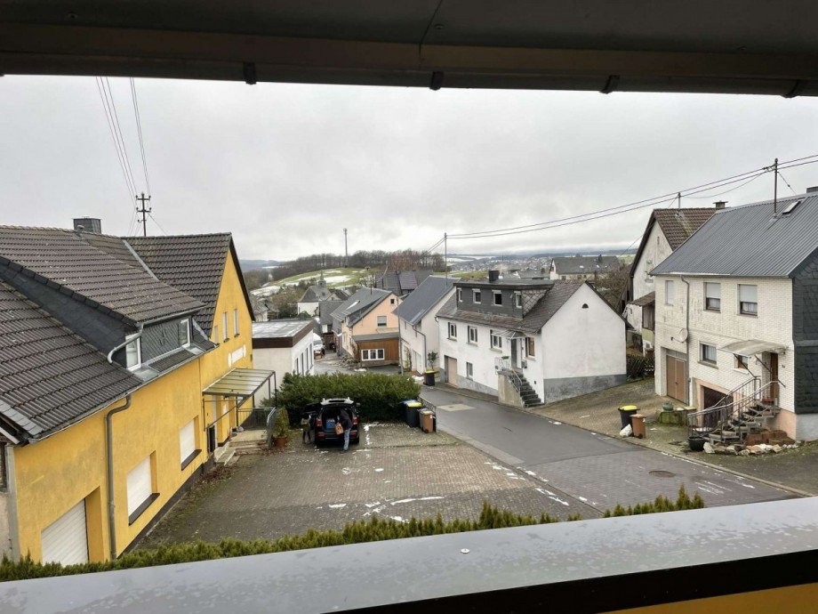Ansicht vom Balkon Wohnung Schneppenbach