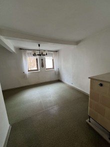 Fernsehzimmer EG Top-Gelegenheit! Einfamilienhaus mit kleinem Innenhof und Garten in Feilbingert zu verkaufen