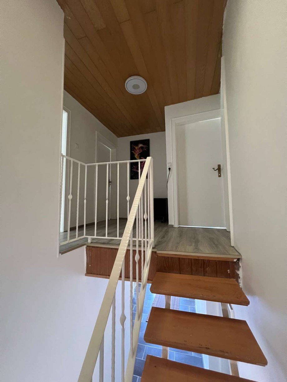 Treppe EG ins OG Einfamilienhaus Lauschied