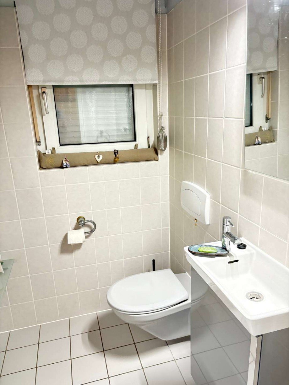 G�ste WC Haus Bubenheim