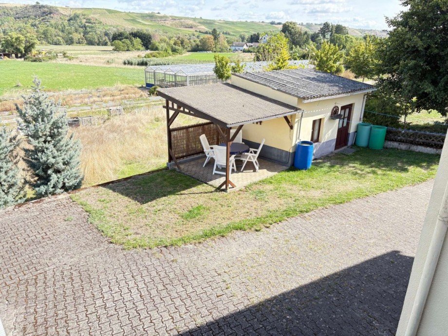 Gartenhaus mit Freisitz Einfamilienhaus Merxheim