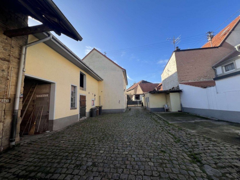 Haus und Hofansicht Halle / Lager / Produktion Duchroth