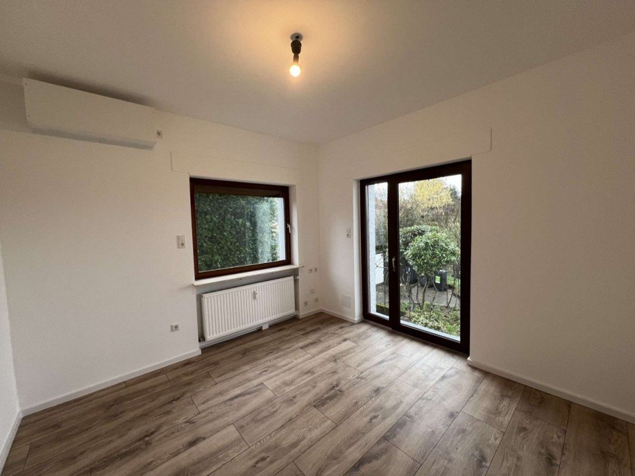 Zimmer 2 EG Haus Wiesbaden
