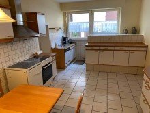 K�che 2 Preisreduzierung! Bauernhaus und idyllischem Innenhof, Scheune und Nebengeb�uden