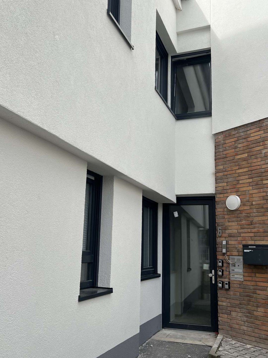 R�ckansicht Haus mit Eingang Etagenwohnung Bad Kreuznach